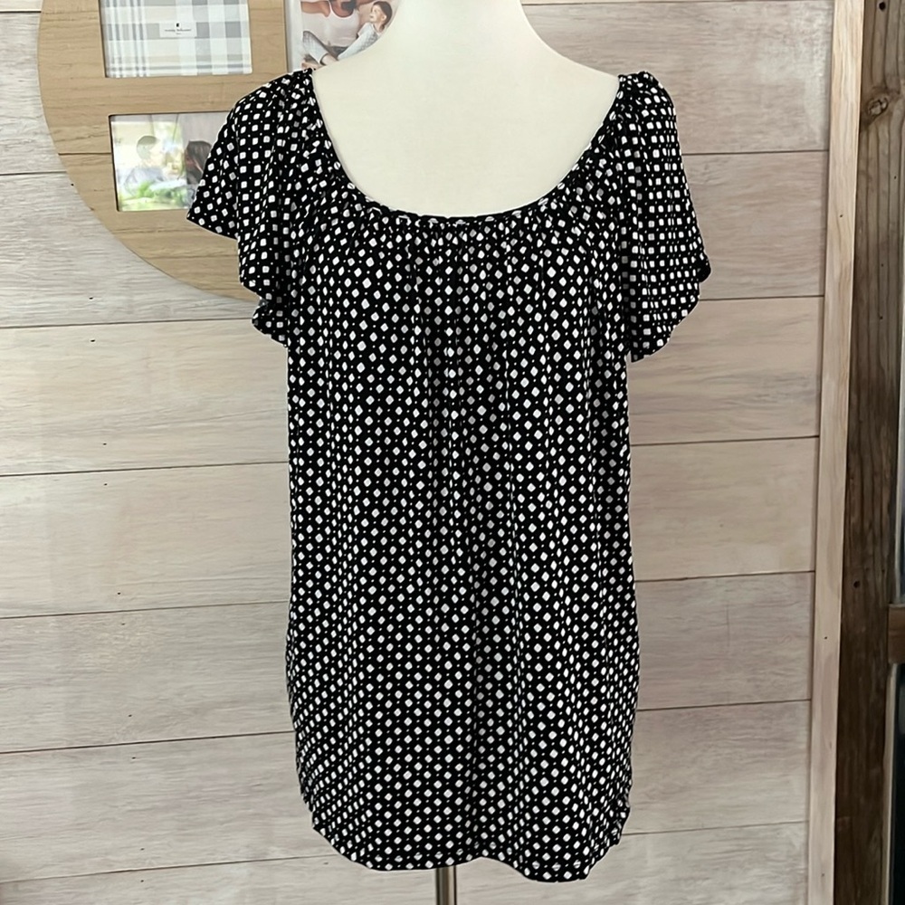 Josephine Black White Top L